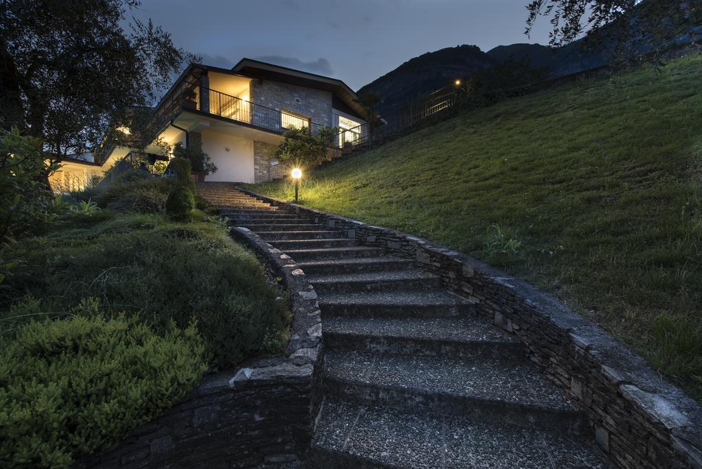 Hotel La Perla เตรเมสโซ ภายนอก รูปภาพ
