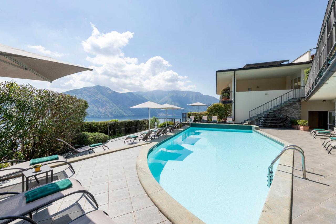 Hotel La Perla เตรเมสโซ ภายนอก รูปภาพ